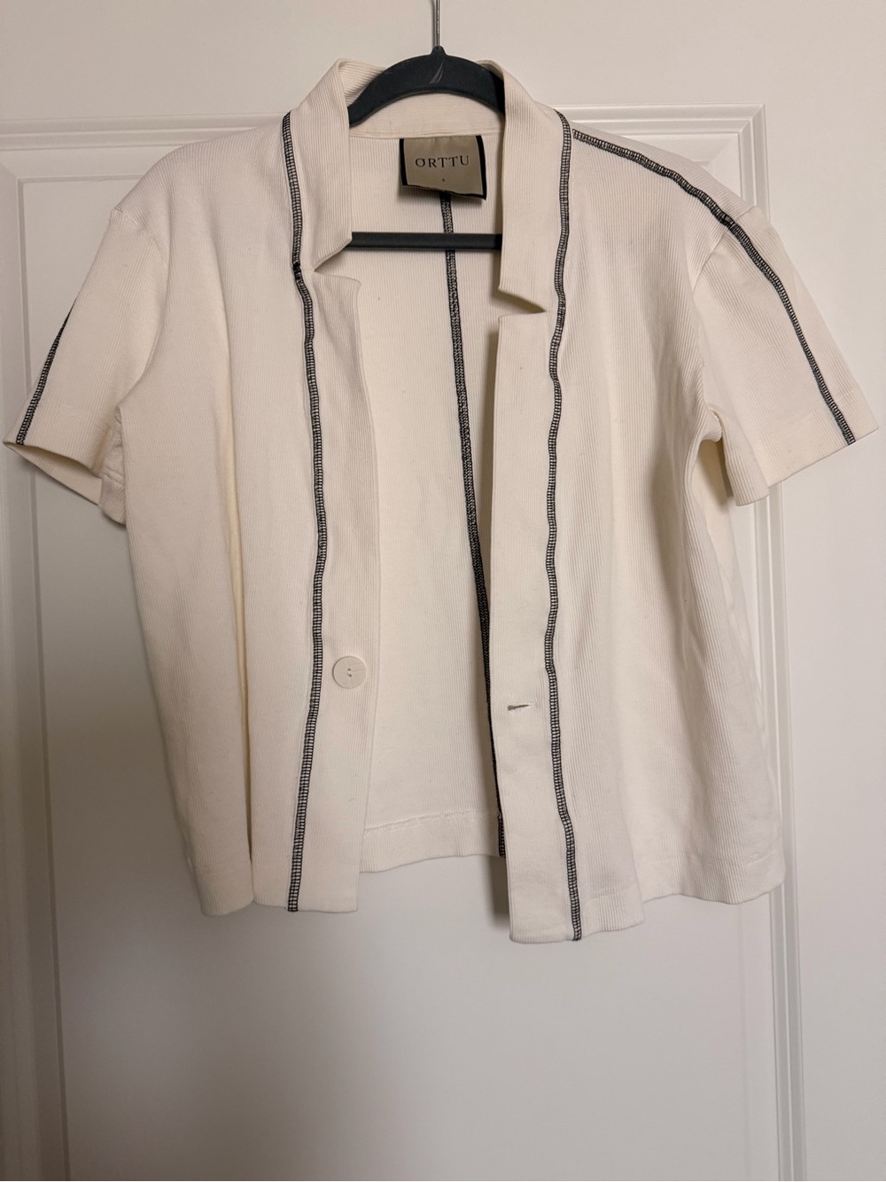 ORTTU Cream Ribbed Short Sleeve Cardigan